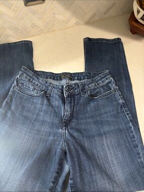 Lee Women's Mid Blue Straight Leg Jeans
